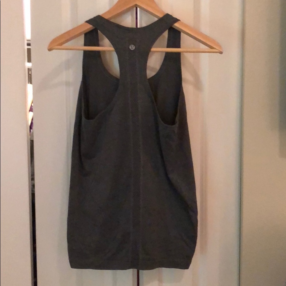 Lululemon Tank - Picture 2 of 3